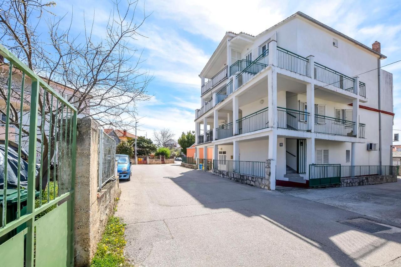 Apartments Ercegovic Рогозница Екстериор снимка