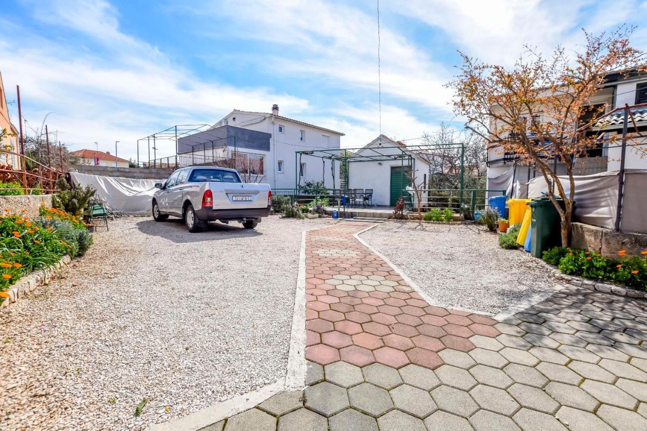 Apartments Ercegovic Рогозница Екстериор снимка